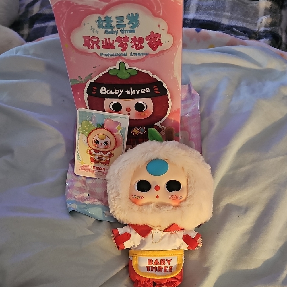 Baby 3 Professional  DREAMER plush Charm